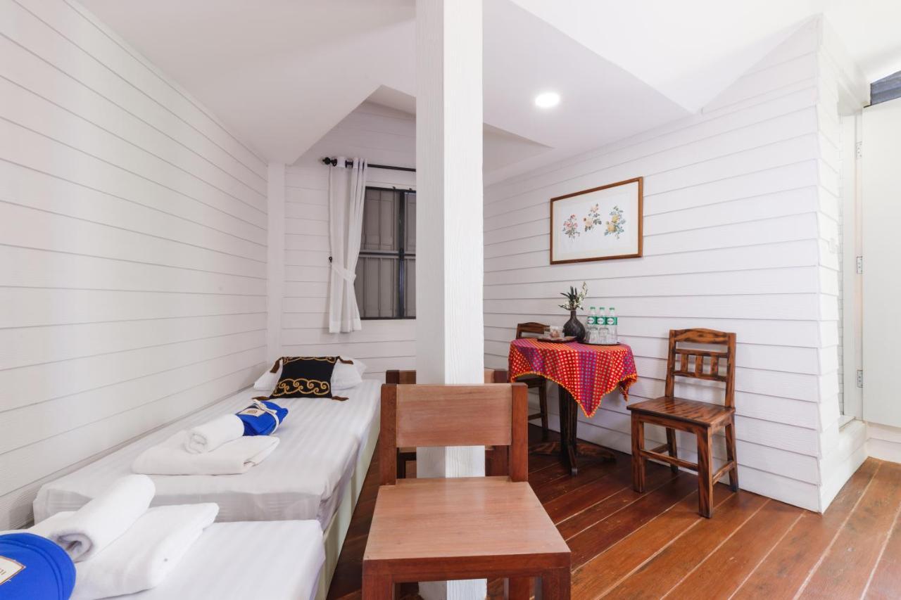 הוסטל צ'יאנג מאי Ilili House מראה חיצוני תמונה