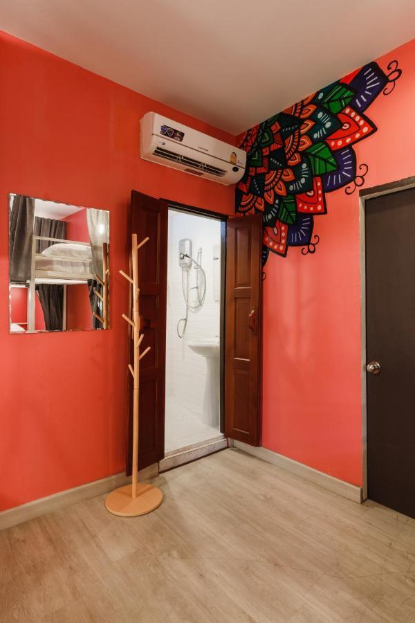 הוסטל צ'יאנג מאי Ilili House מראה חיצוני תמונה